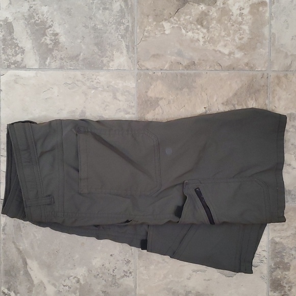 Wrangler Shorts - Picture 3 of 6